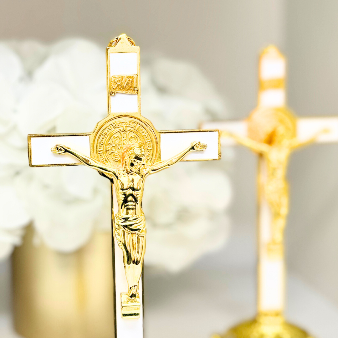 Crucifix - standing